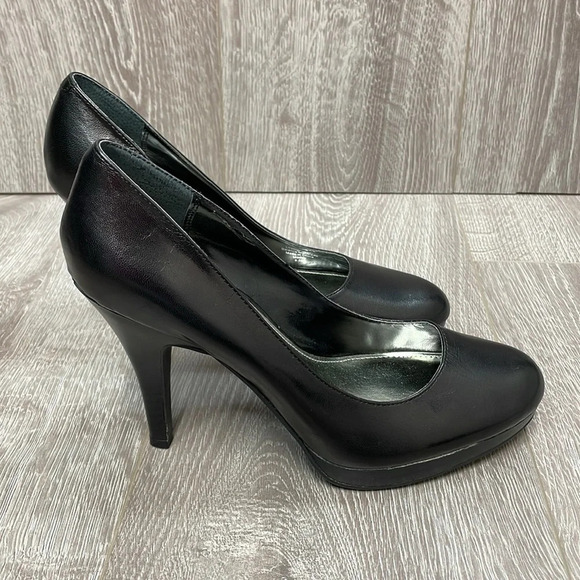 Alfani Maddy Leather Platform Pumps Heels Black 9.5M - Picture 3 of 15